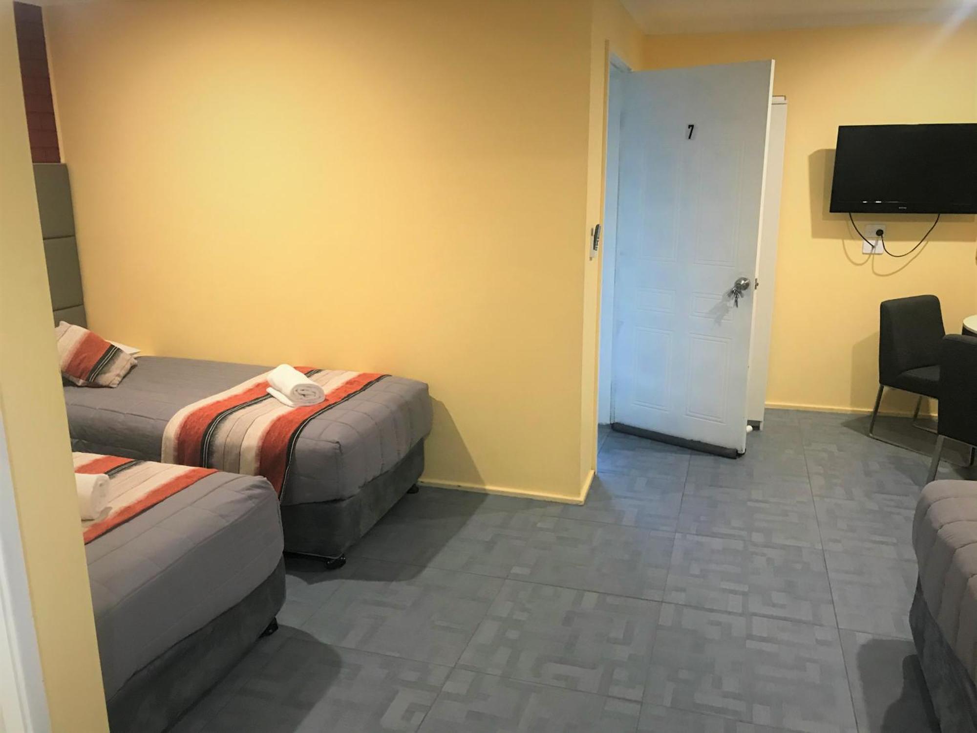 Toukley Motor Inn Zimmer foto