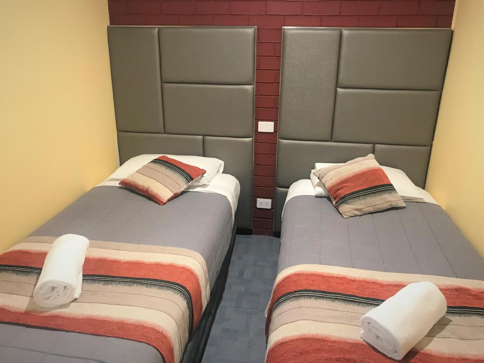 Toukley Motor Inn Zimmer foto